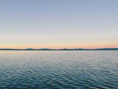 TSA's plea: Don't make these airport Wi-Fi and public charging mistakes this holiday