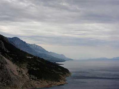 The First American Cookbook: Sample Recipes from American Cookery (1796)