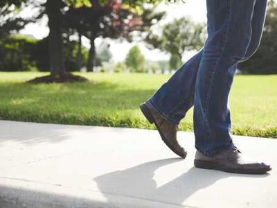 This is the only charging cable you'll ever need to avoid a tangling mess (and it's cheap)