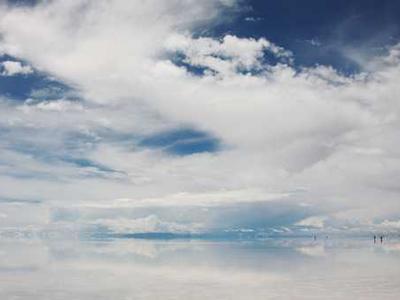 This 75-inch Insignia QLED TV just dropped to less than $500 at Best Buy